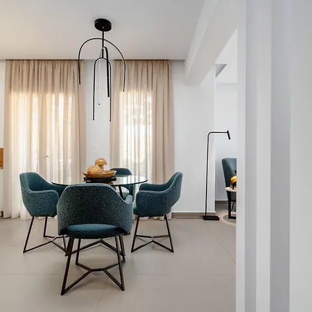 ヴィラ Thalelion 3 Bedroom With Private Pool And Jacuzzi Agios Thaleleos