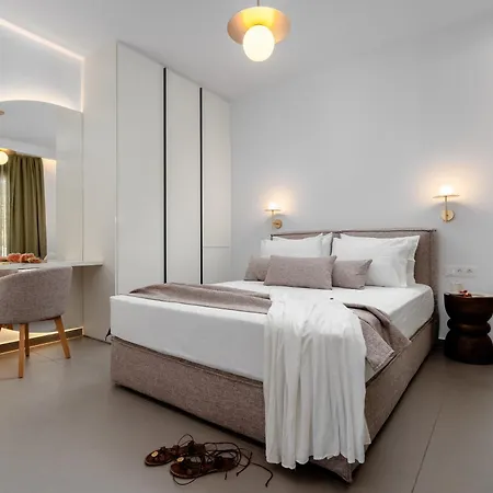 ヴィラ Thalelion 3 Bedroom With Private Pool And Jacuzzi Agios Thaleleos