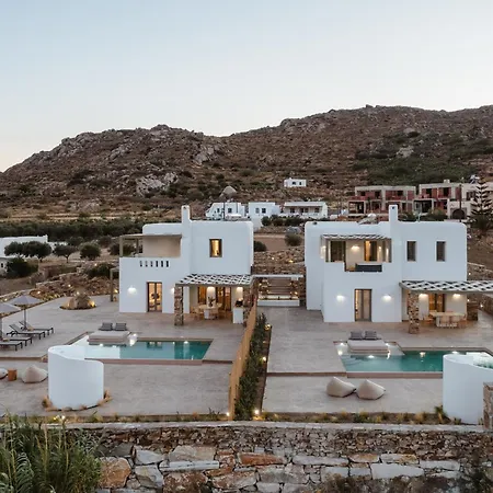 ヴィラ Thalelion 3 Bedroom With Private Pool And Jacuzzi Agios Thaleleos