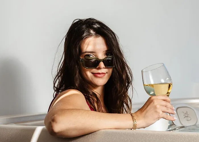 빌라 Thalelion 3 Bedroom With Private Pool And Jacuzzi Agios Thaleleos