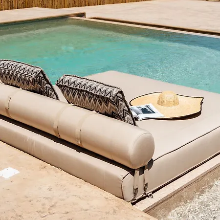 Thalelion 3 Bedroom With Private Pool And Jacuzzi Agios Thaleleos